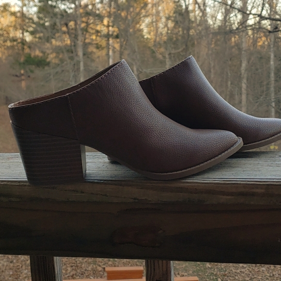 Dolcetta brown boots - Picture 1 of 9